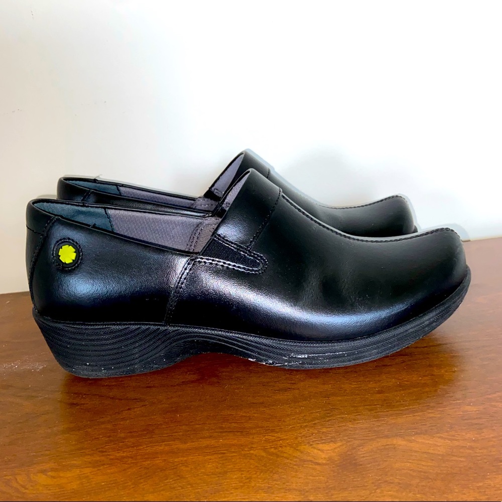 Dansko Nursing Shoes, Black Clogs, Size: 37